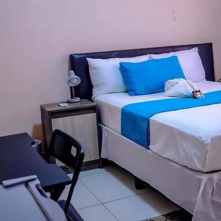 Amariah Guesthouse - Kazungula Kasane Exteriör bild
